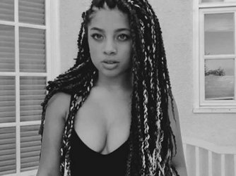 Zoe