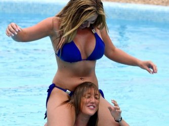 Charlotte e Holly