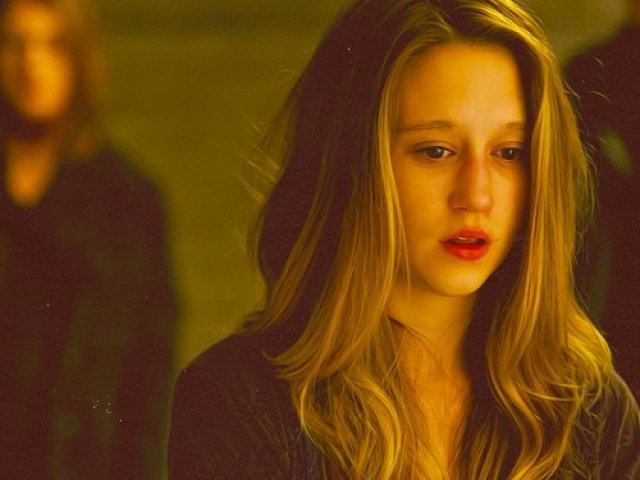 Violet Harmon