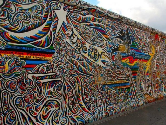 4. Muro de Berlim e arte de rua