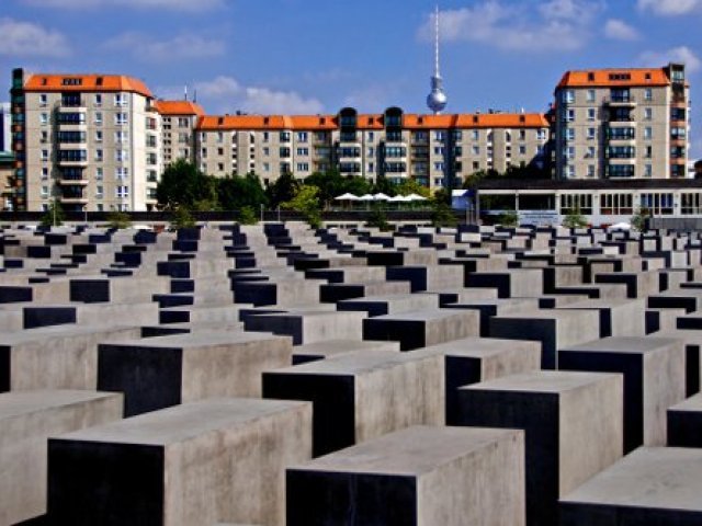 7. Memorial do Holocausto