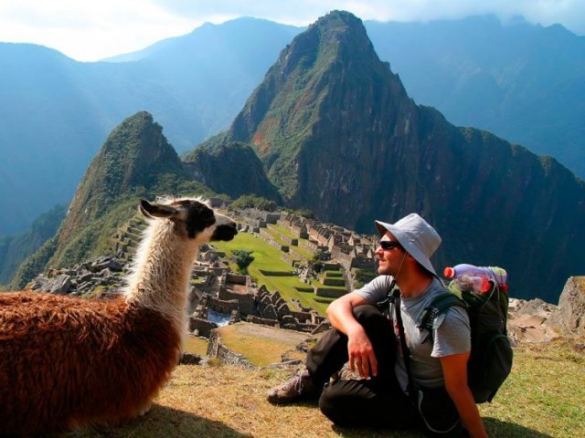 Cidadão do Mundo!
Você tem um grande interesse pelo mundo todo e adora viajar para conhecer coisas novas e lugares incríveis e famosos. A sua próxima viagem deve ser uma volta ao mundo!