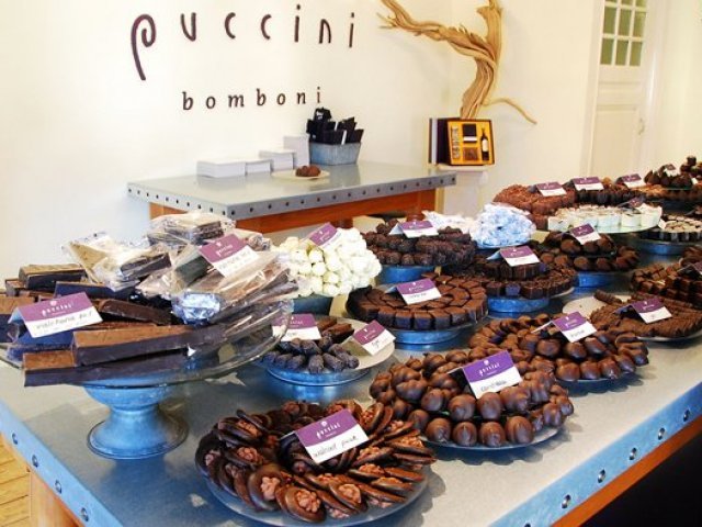Puccini Bomboni, Holanda