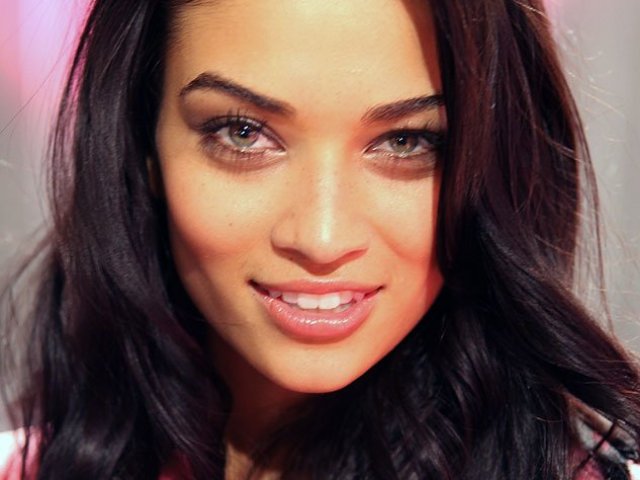 Shanina Shaik