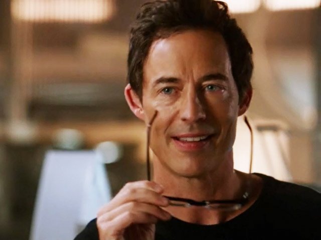 Dr. Wells
