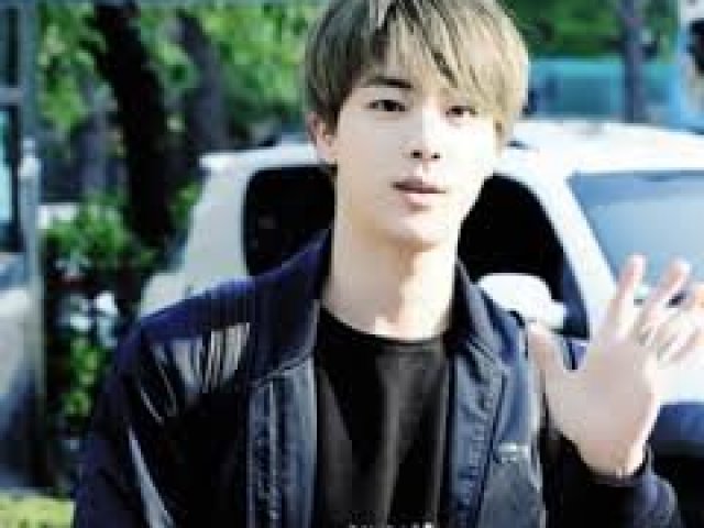 Deve ser nova como o Jin de bias! Pesquise mais sobre ele! <3