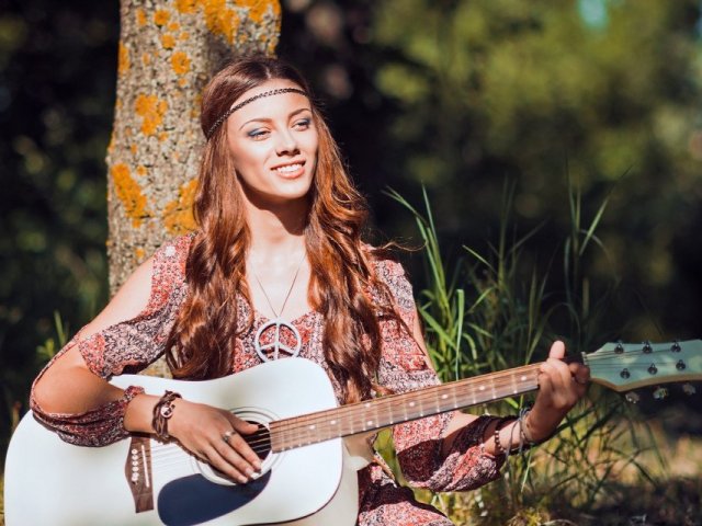 100% Hippie