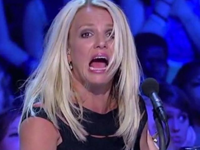 *Chocada*
Então me diga senhor dicionário da Britney Spears Academy, está pronto para substituir a Britney como líder desse exercito?