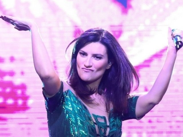 Miga, sua loka! Parabéns! Você tem muito conhecimento sobre a carreira da Laura, o que te torna um(a) autêntico(a) pausiniano(a)!