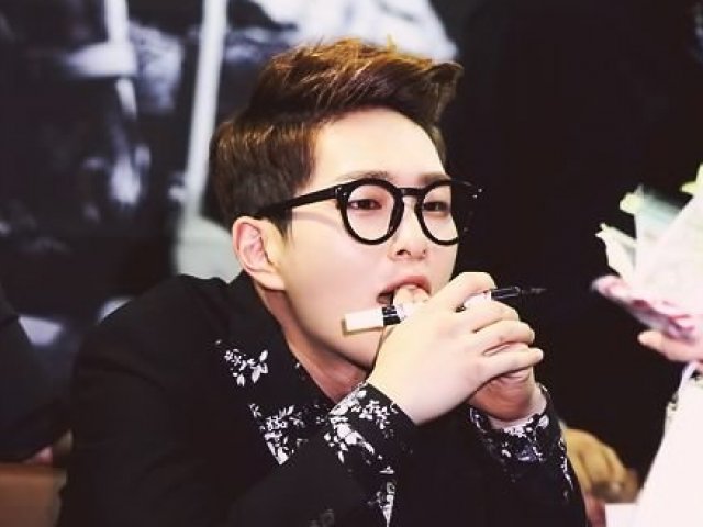 Onew - Lee Jinki