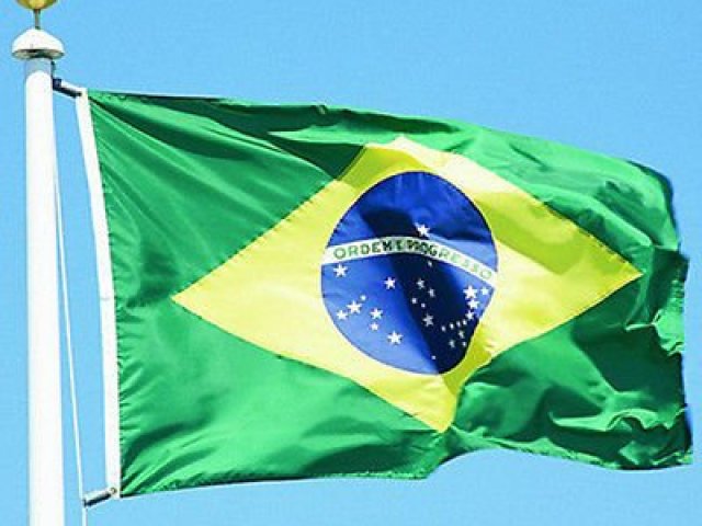 Brasileiro(a)