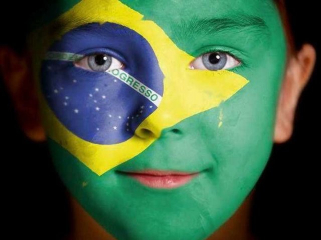 Brasileiro(a)