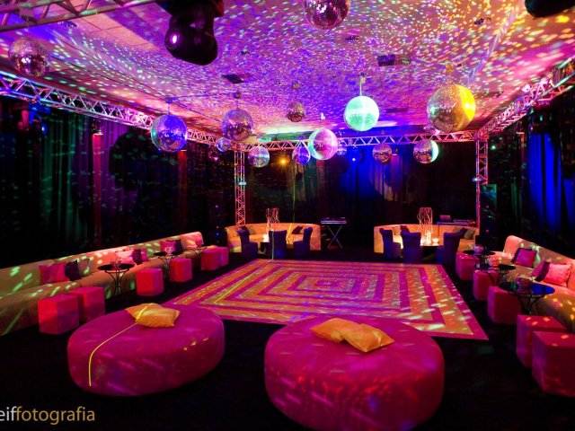 DECORAÇÃO TEMA NEON