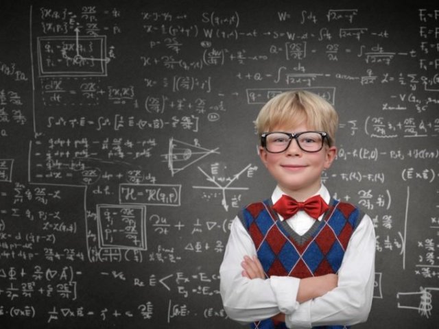 Meus parabéns!
Você mostrou que tem um enorme conhecimento sobre a nossa matemática e que possui um raciocínio bastante rápido e lógico.