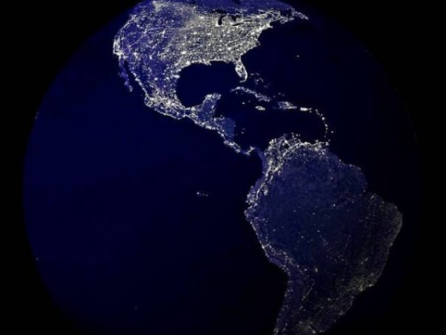América