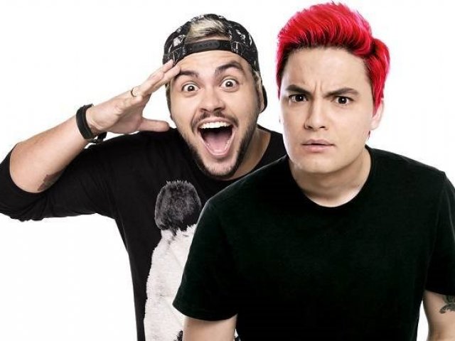 Meuuu Deuuus! Você sim é fã raiz! Você é o tipo de fã que pode bater no peito e falar que sabe tudo