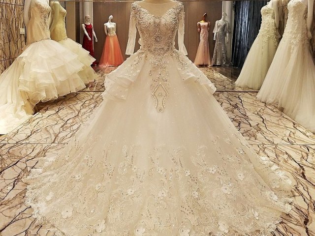 Elegante