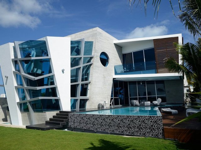 Casa futurista