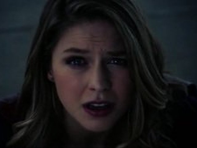 Humm...Tem certeza que assistiu à série?
“Às vezes, precisamos de um choque para perceber o que realmente importa." - Supergirl