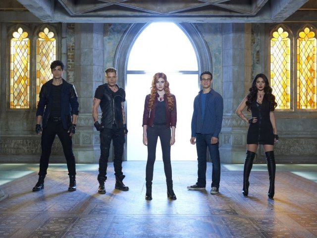 Você provou prestar atenção em cada detalhe dessa série maravilhosa, isso é que é ser um verdadeiro fã de shadowhunter!