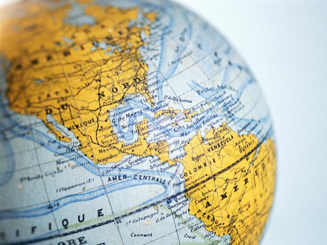 América