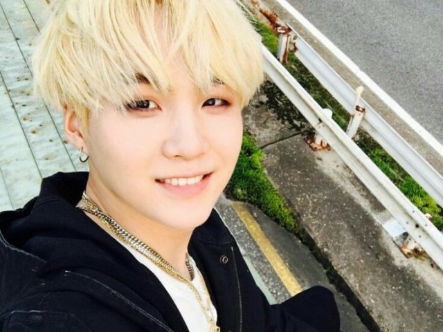 Min Yoongi - Suga