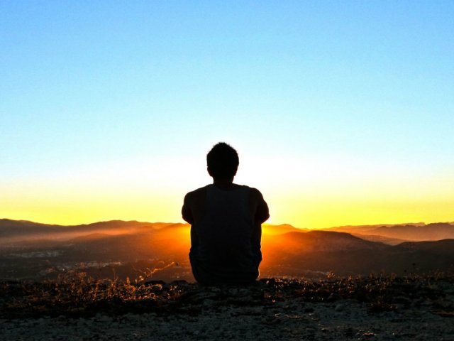Reflexivo Introvertido(a)