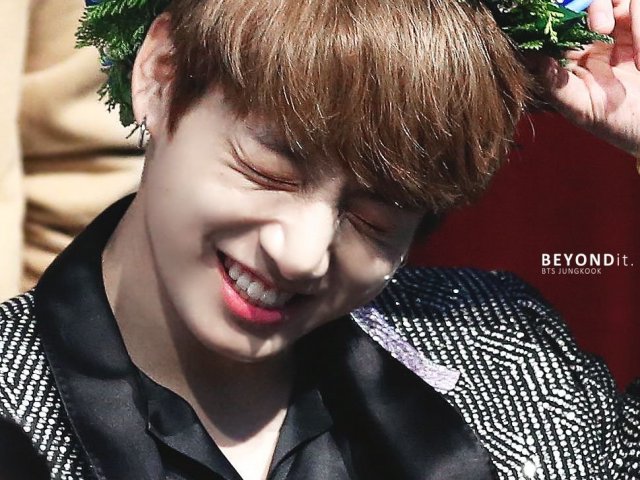 Ai sim hahah. Provavelmente temos aqui um Jungkook Bias/Utt, cuide bem do nosso Golden Maknae :D