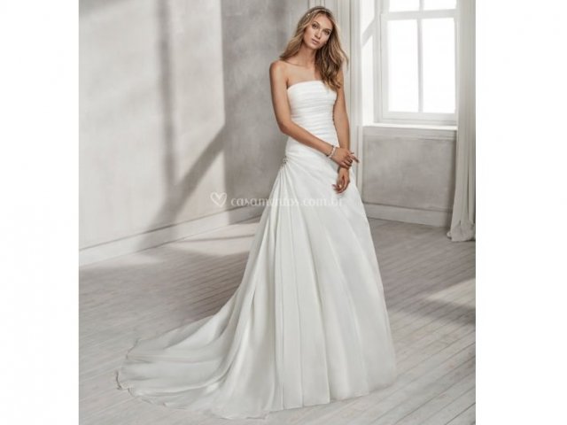 Vestido Evasê Sem Alças