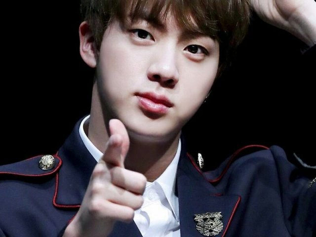 16. jin disse que sua meta e ser o mais alto do grupo 