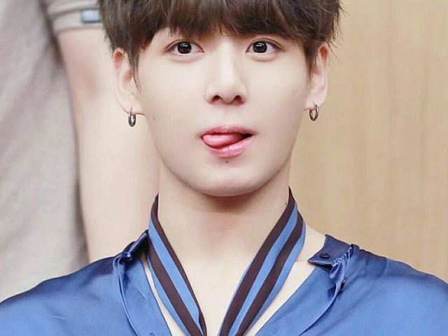 25. jungkook quer dirigir