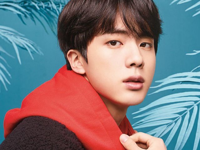 Jin odeia quando dizem que ele e feio