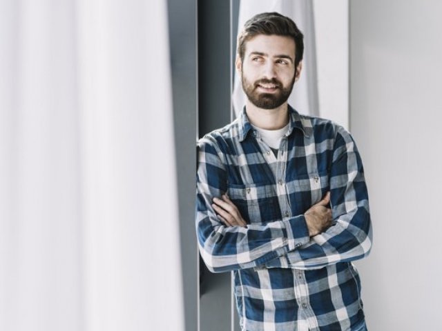 Homem entre 26 a 35 anos