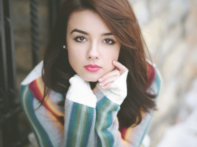 Mulher entre 21 a 25 anos