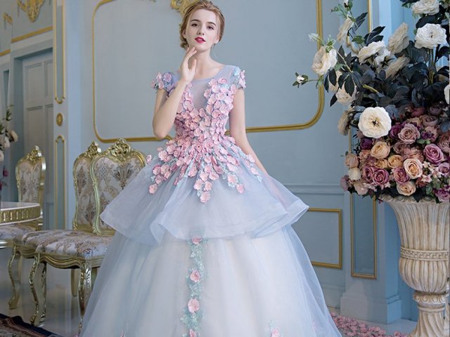 Qual seria o seu vestido de contos de fadas?
