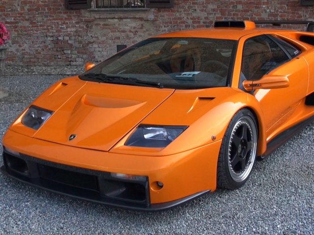 9. Lamborghini diablo