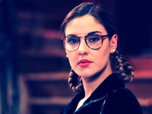 Estefania Bracho.