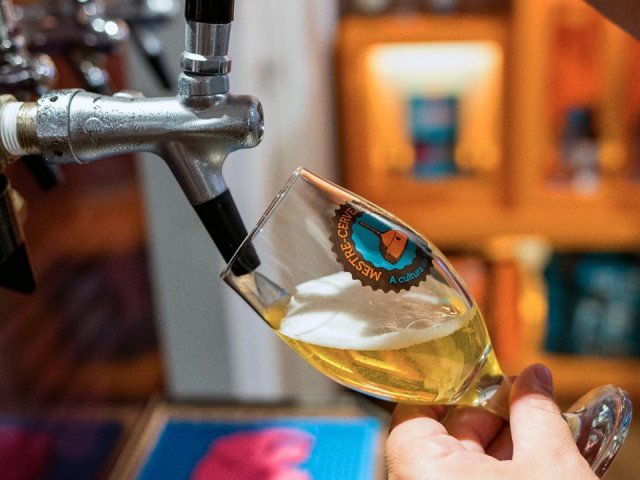 Pai cervejeiro fiel