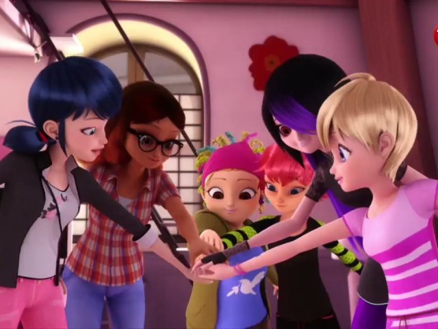 Com qual personagem feminina de Miraculous você mais se parece?