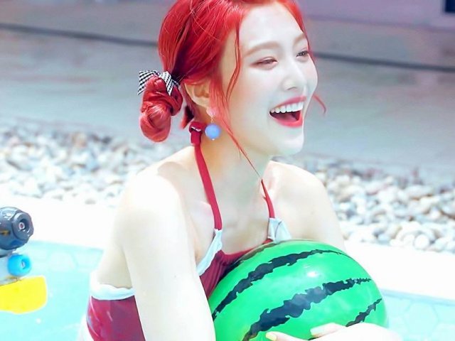 Meu Deus, você sabe tudo sobre a Joy, tô impactadaaa!!!!!!!!!!!!!!!
