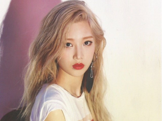 Kim Lip
